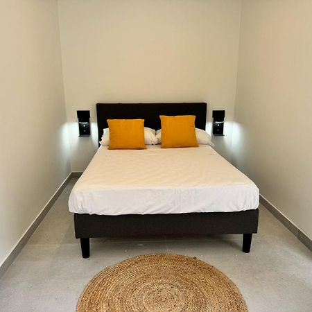 Palm Beach Rentals Аликанте Екстериор снимка