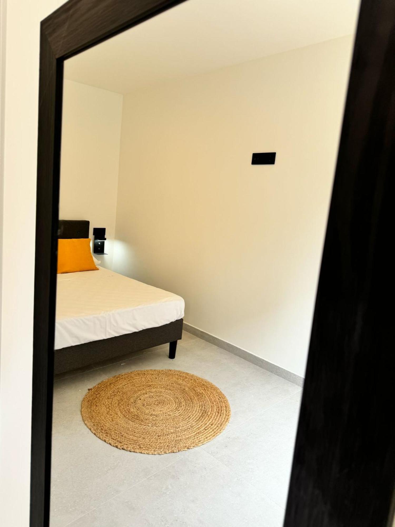 Palm Beach Rentals Аликанте Екстериор снимка