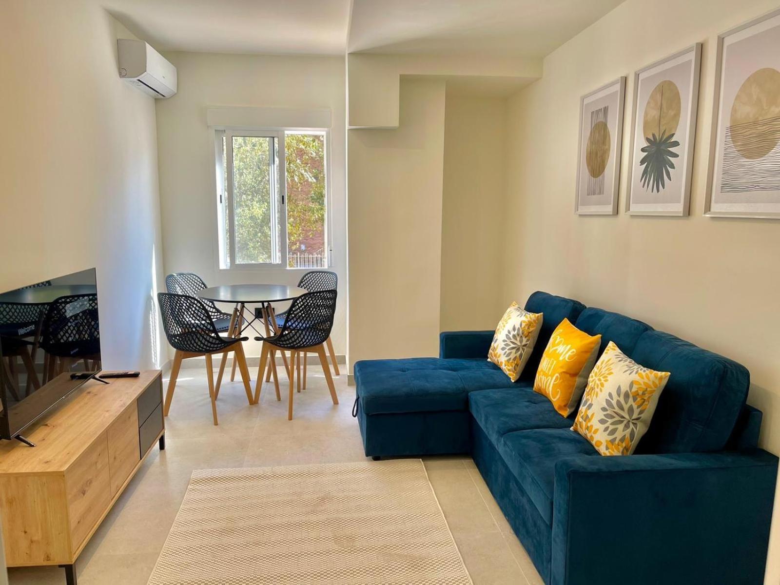 Palm Beach Rentals Аликанте Екстериор снимка
