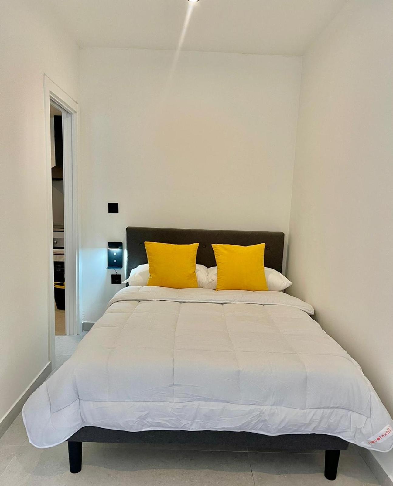 Palm Beach Rentals Аликанте Екстериор снимка